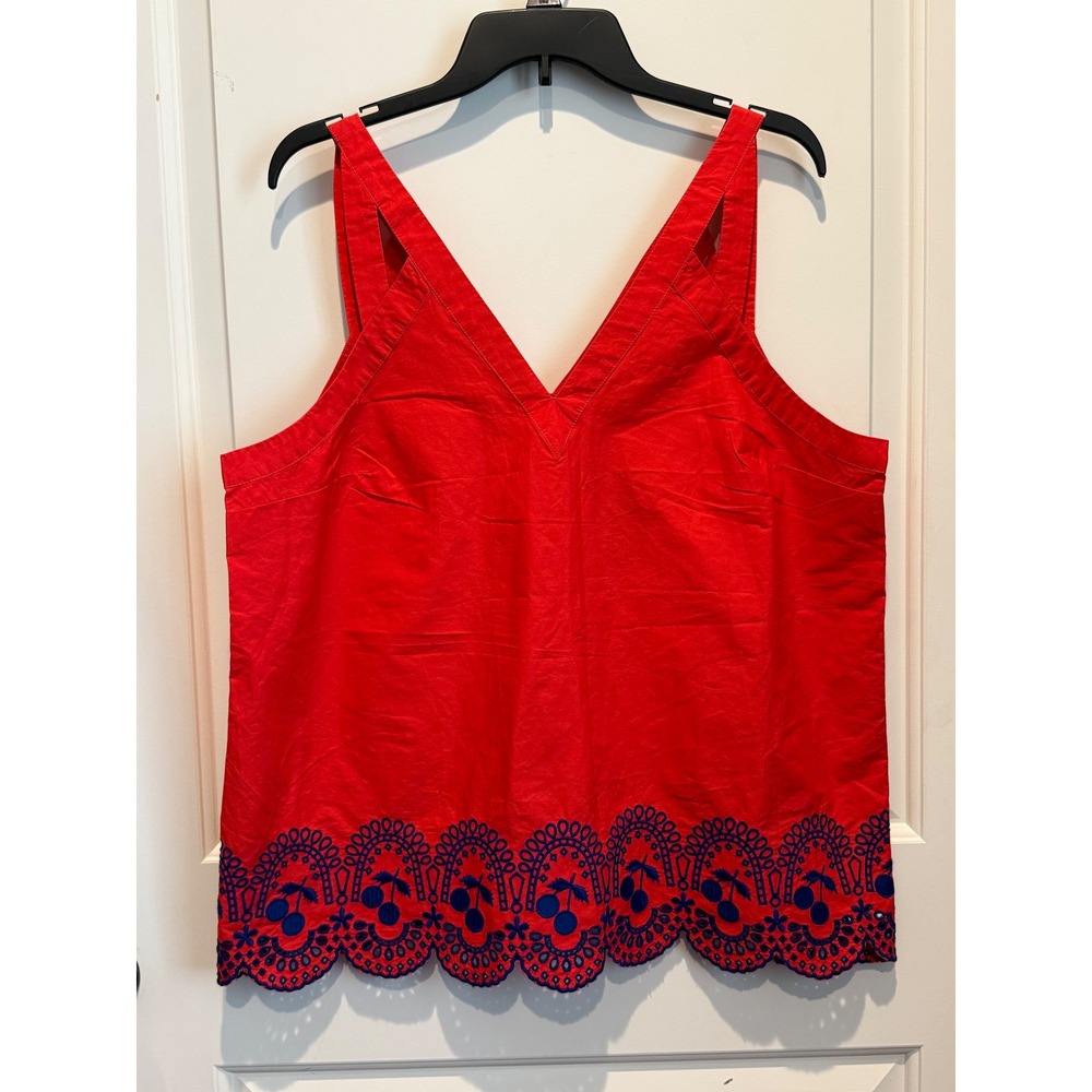 Crown & Ivy Womens Red Cherry Eyelet Scalloped Hem V-Neck Tank Top XL NWT